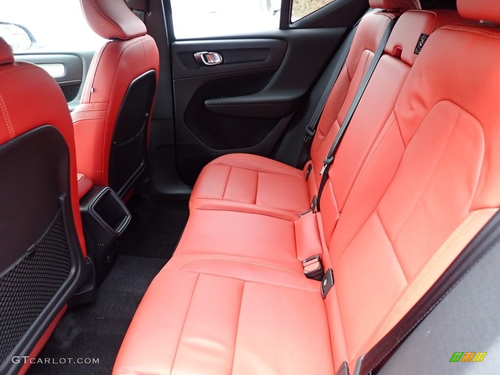 2019 Volvo XC40 T5 Momentum AWD Rear Seat Photo #138524200