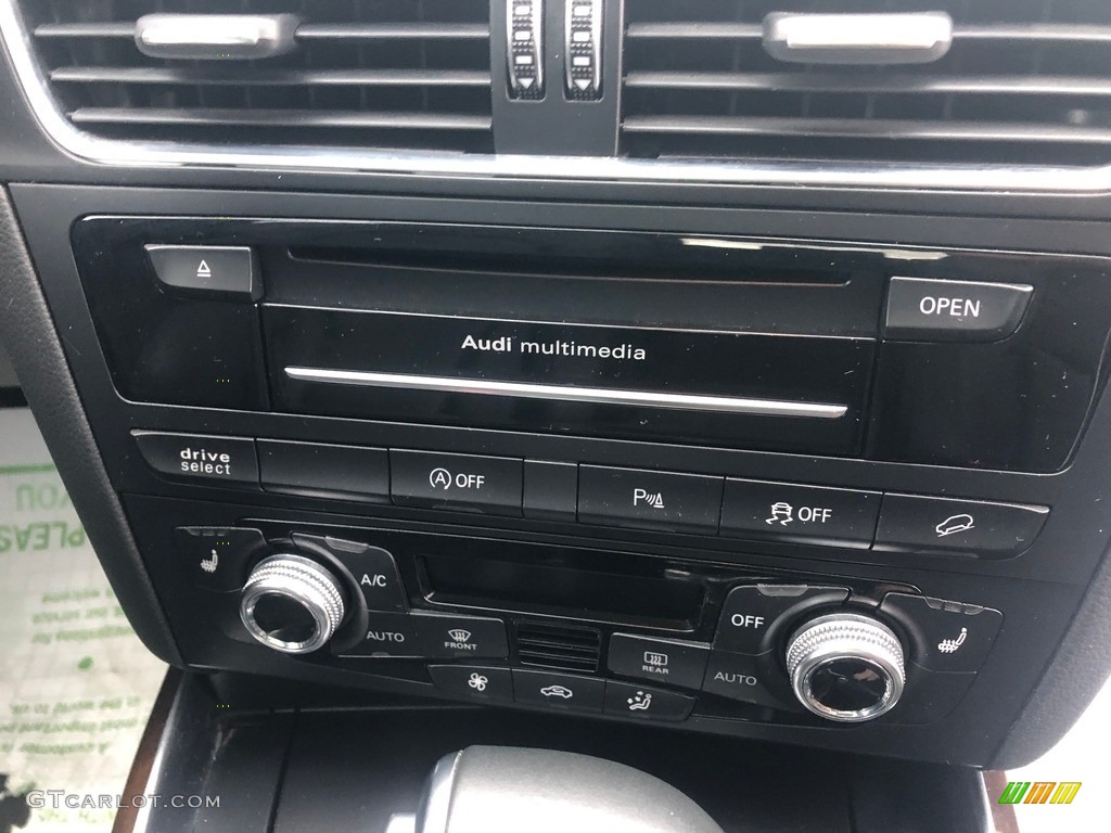 2016 Audi Q5 3.0 TDI Prestige quattro Controls Photos