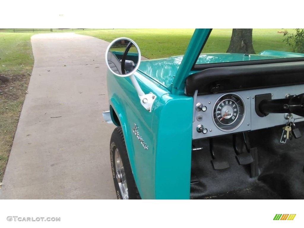1966 Ford Bronco Roadster Gauges Photos