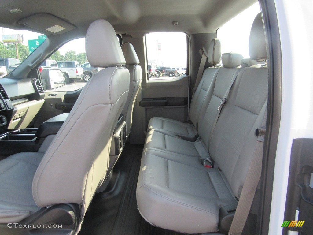 2015 Ford F150 XL SuperCab Rear Seat Photo #138527952