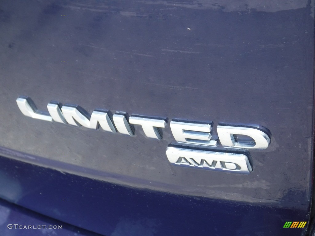 2011 Edge Limited AWD - Kona Blue Metallic / Charcoal Black photo #11