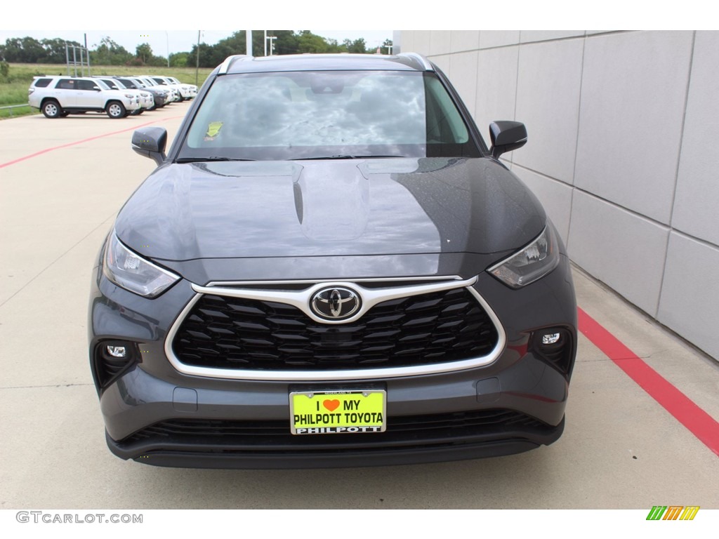 2020 Highlander XLE - Magnetic Gray Metallic / Black photo #3