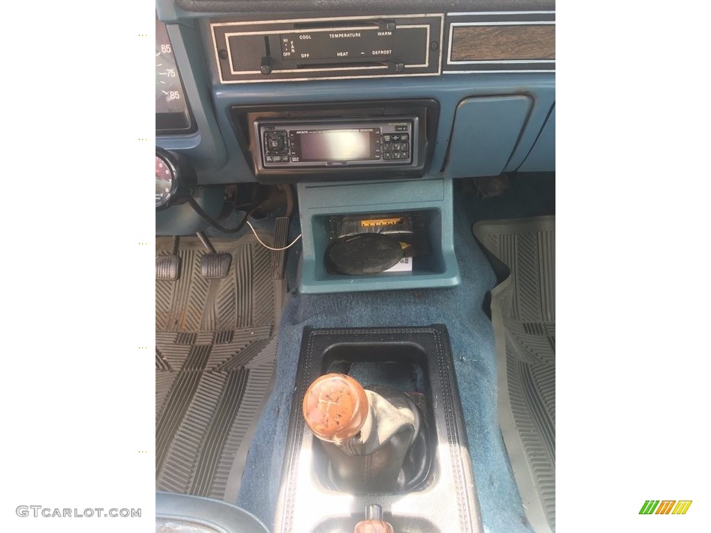 1979 Mercury Bobcat Station Wagon Controls Photo #138530442