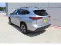 2020 Celestial Silver Metallic Toyota Highlander XLE  photo #6