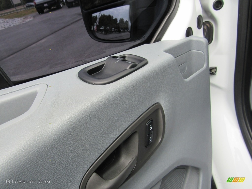 2017 Ford Transit Van 250 LR Long Door Panel Photos