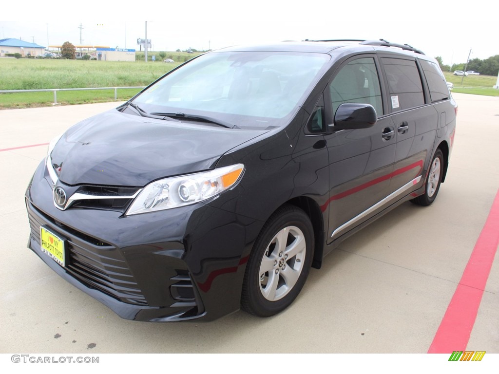 2020 Sienna LE - Midnight Black Metallic / Ash photo #5