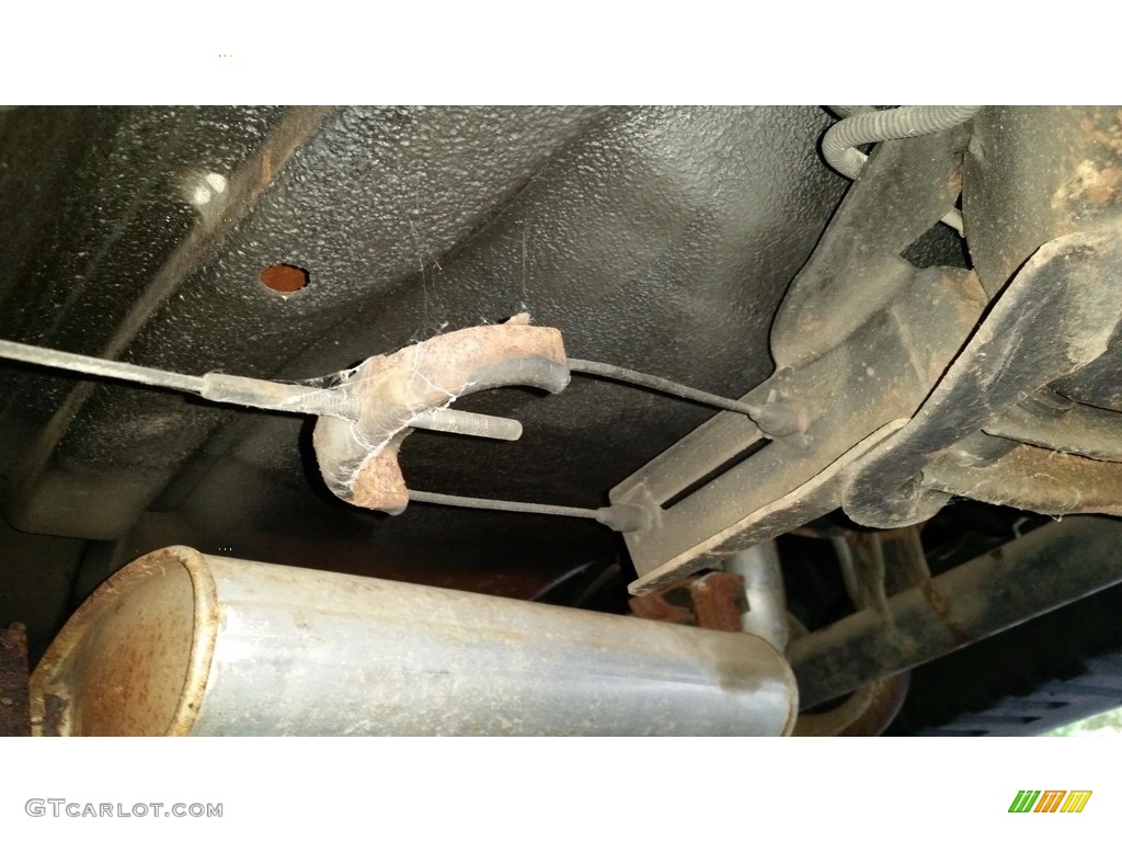 1975 Cadillac Eldorado Convertible Undercarriage Photo #138533951