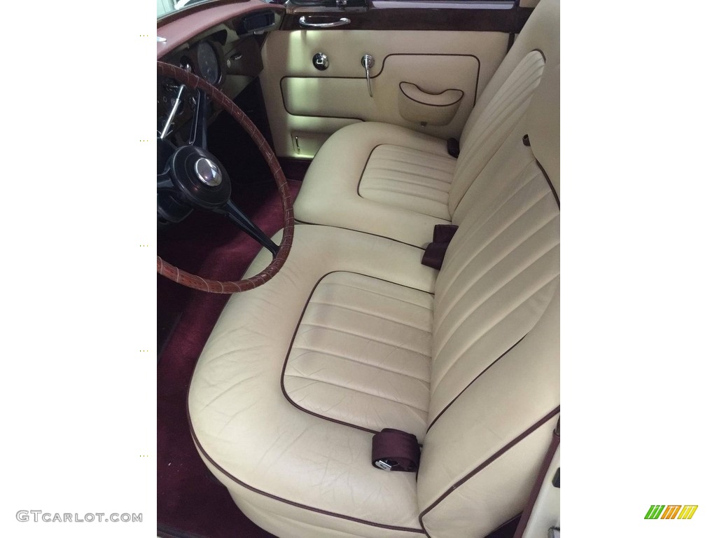 1964 Rolls-Royce Silver Cloud III 4 Door Saloon Front Seat Photos