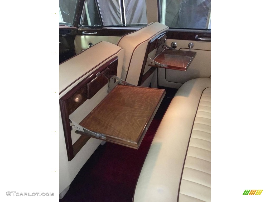 1964 Rolls-Royce Silver Cloud III 4 Door Saloon Rear Seat Photo #138534921
