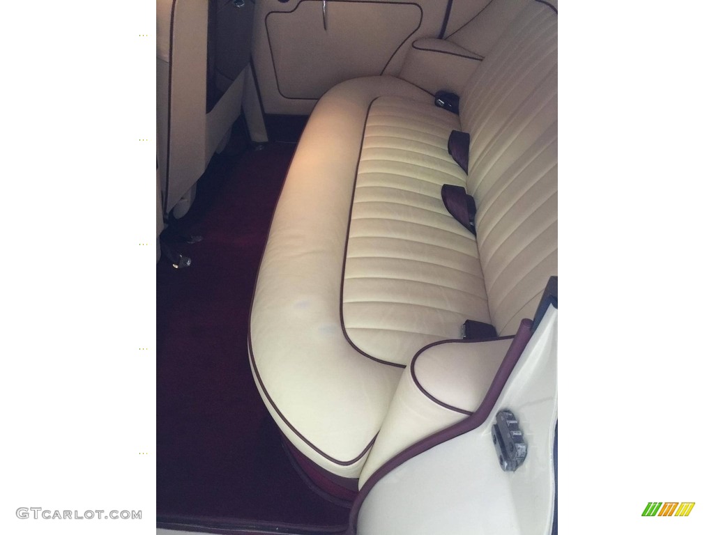 1964 Rolls-Royce Silver Cloud III 4 Door Saloon Interior Color Photos