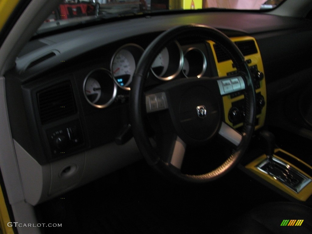 2006 Charger R/T Daytona - Top Banana Yellow / Dark Slate Gray/Light Slate Gray photo #4