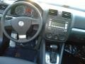Black - Jetta SE Sedan Photo No. 11