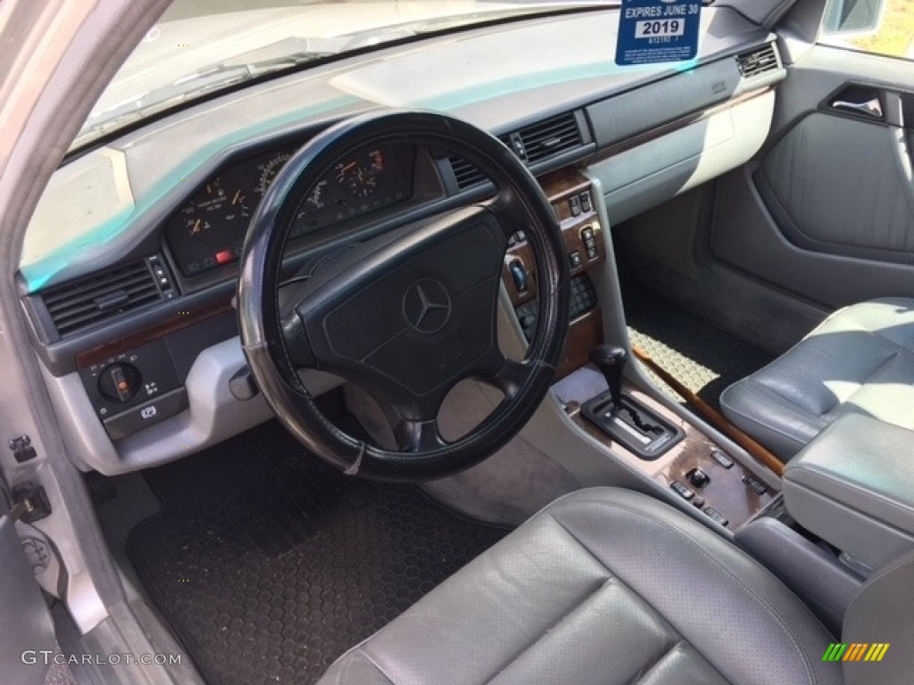 1994 Mercedes-Benz E 500 Sedan Interior Color Photos