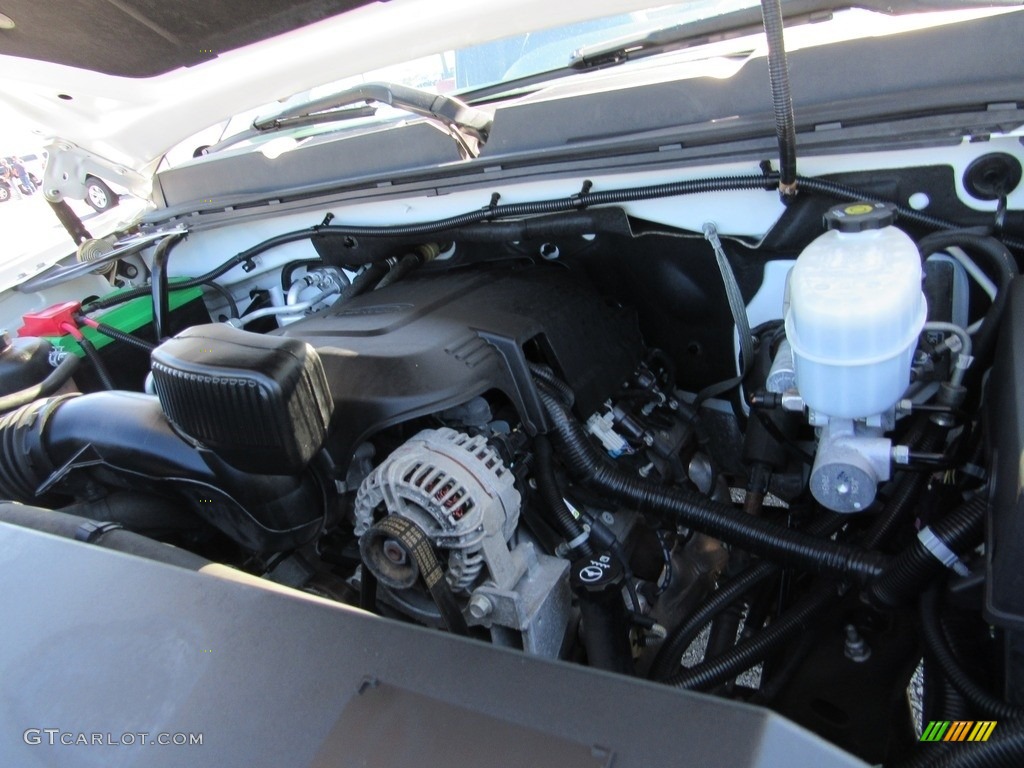 2013 Chevrolet Silverado 3500HD WT Regular Cab Engine Photos
