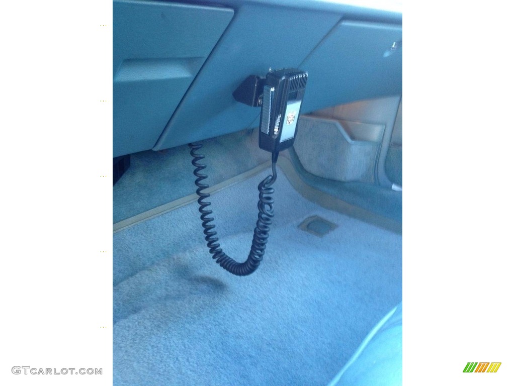 1978 Cadillac Eldorado Biarritz Coupe Audio System Photo #138536502