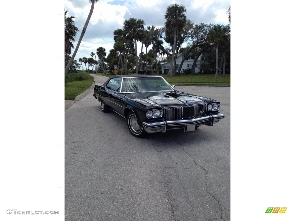 1974 Oldsmobile Ninety Eight Regency Sedan Exterior Photos