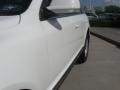 Campanella White - Touareg 2 VR6 Photo No. 6