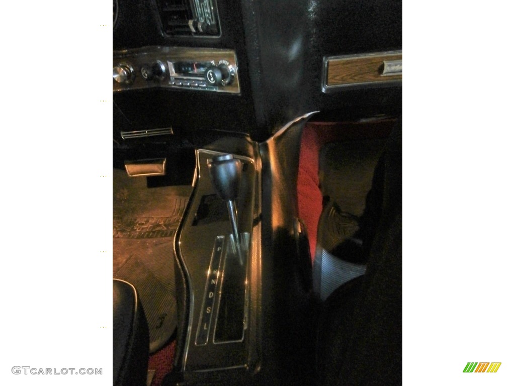 1972 Pontiac Grand Prix Hardtop Coupe Automatic Transmission Photo #138539877