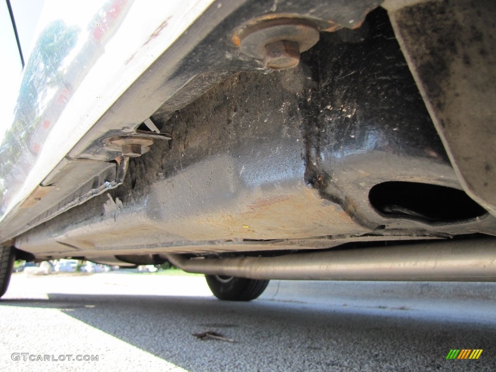 1972 Pontiac Grand Prix Hardtop Coupe Undercarriage Photos