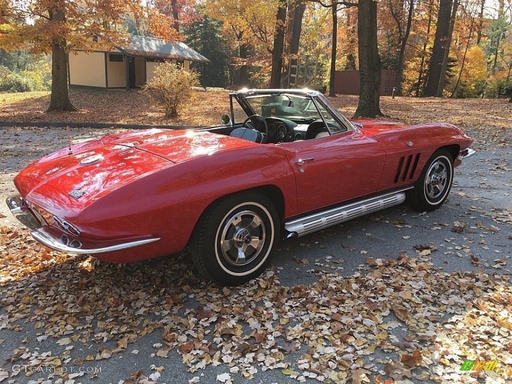 Rally Red 1966 Chevrolet Corvette Sting Ray Convertible Exterior Photo #138540396