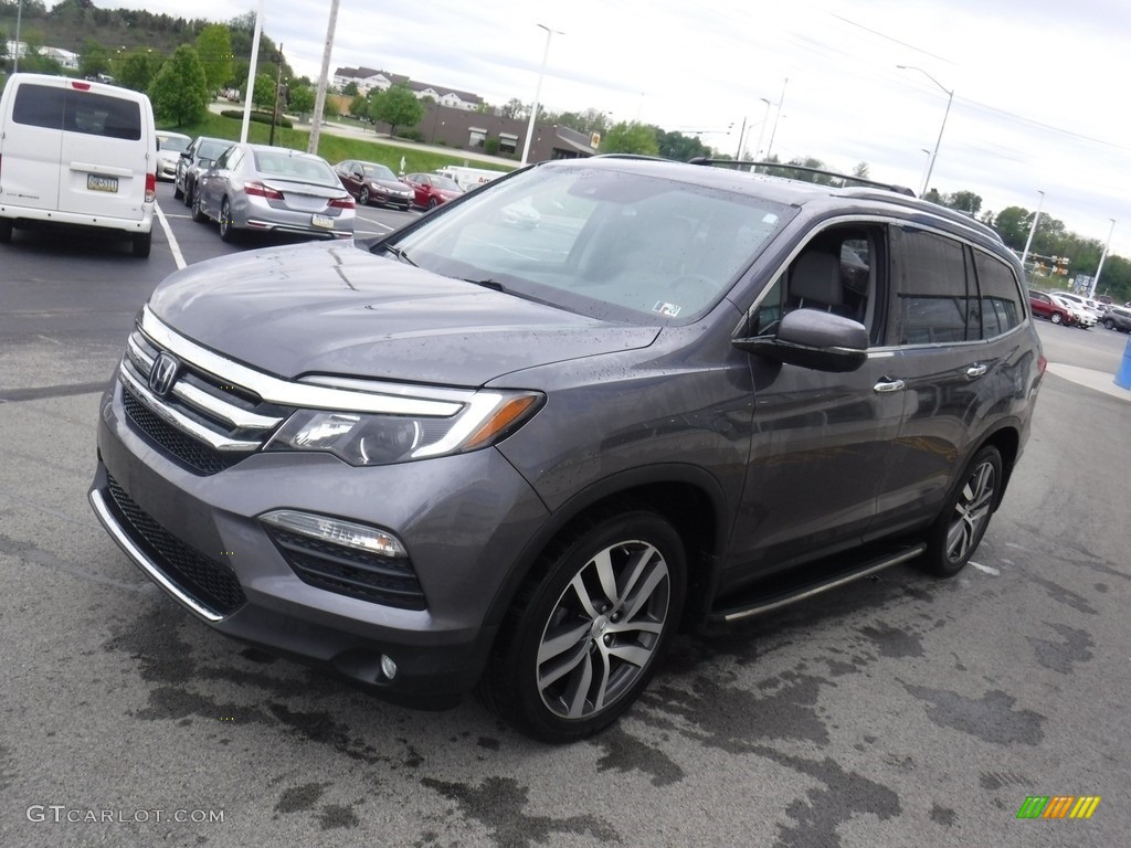 2016 Pilot Touring AWD - Modern Steel Metallic / Gray photo #1