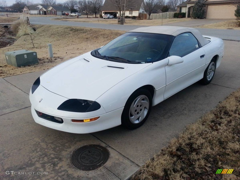 1997 Camaro Convertible - Arctic White / Medium Grey photo #1
