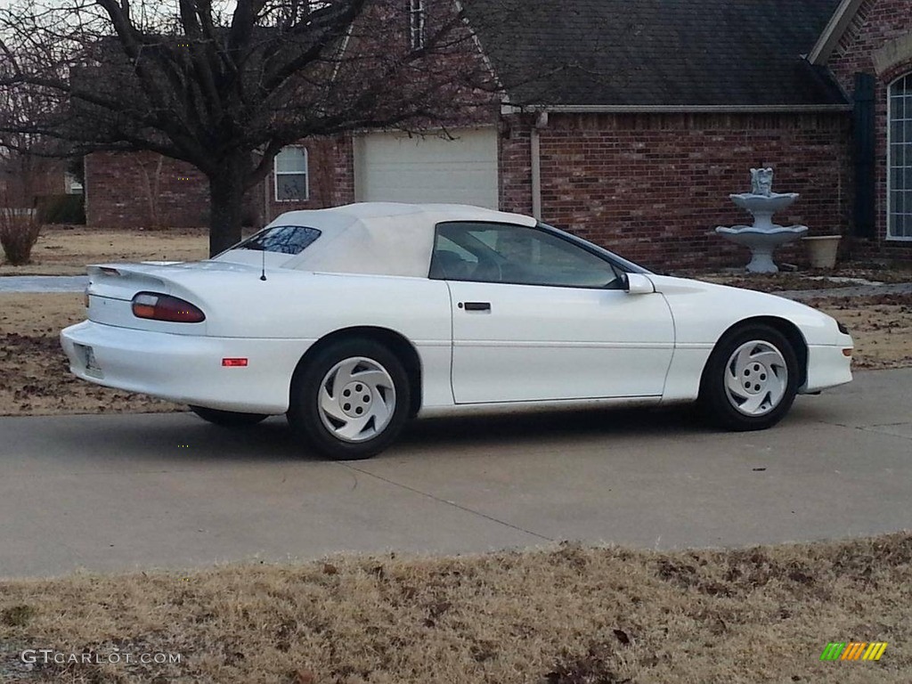 1997 Camaro Convertible - Arctic White / Medium Grey photo #6