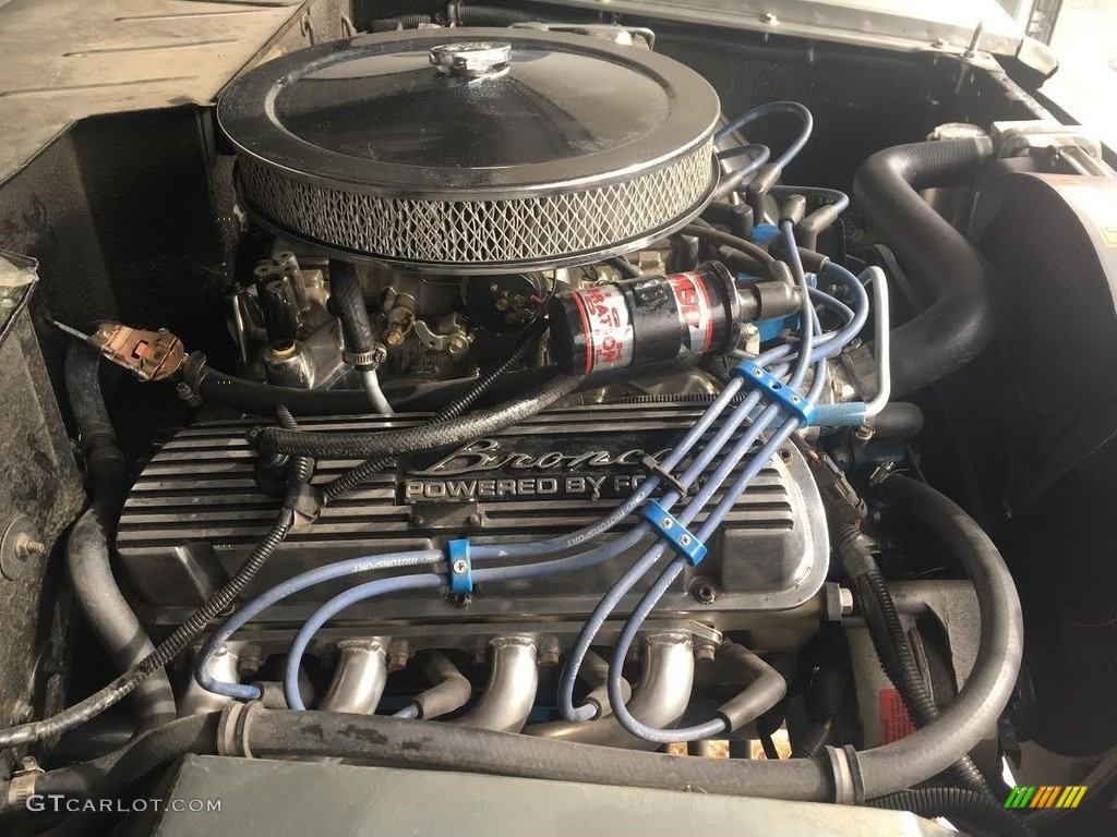 1967 Ford Bronco Sport Wagon Engine Photos