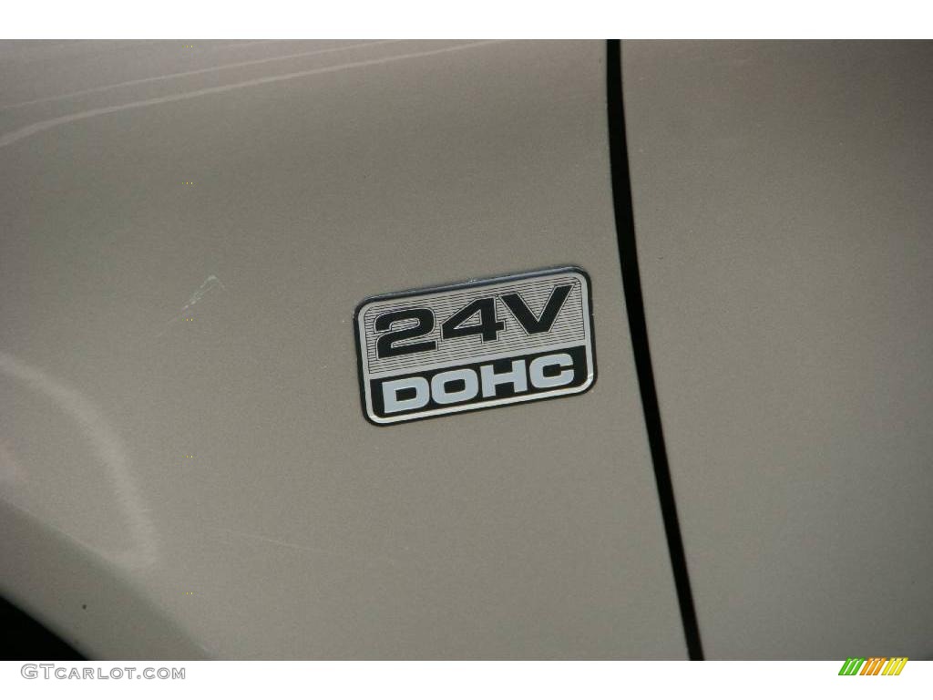 2004 Taurus SES Sedan - Arizona Beige Metallic / Medium Parchment photo #8