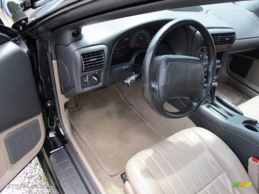 1997 Camaro Z28 Coupe - Black / Beige photo #5