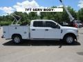 2017 Oxford White Ford F250 Super Duty XL Crew Cab Chassis  photo #4