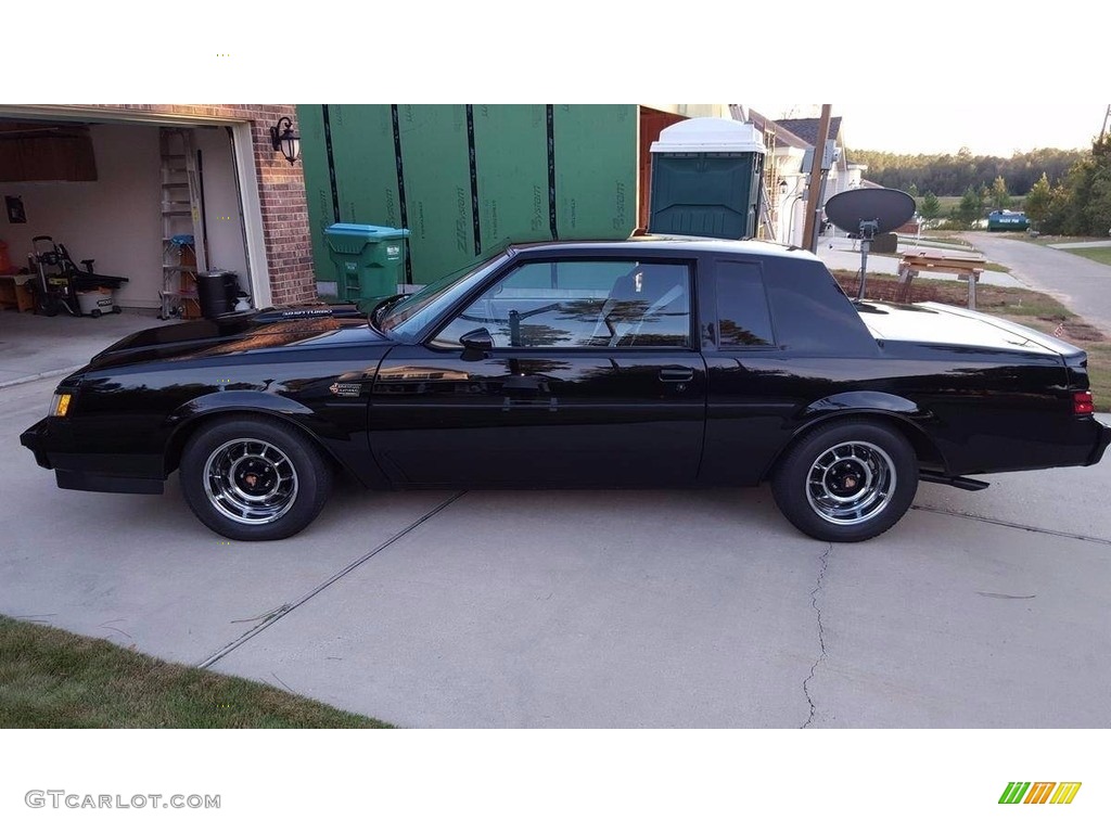 1986 Regal T-Type Grand National - Black / Grey photo #2