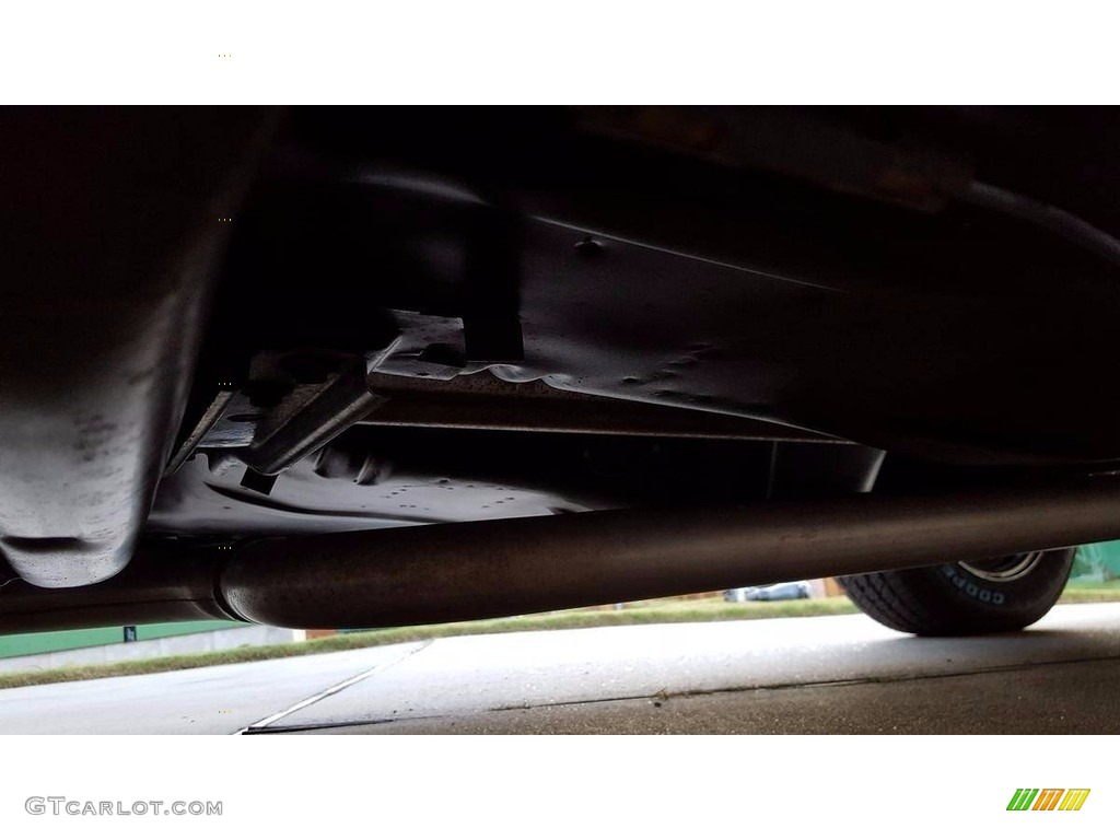 1986 Buick Regal T-Type Grand National Undercarriage Photos