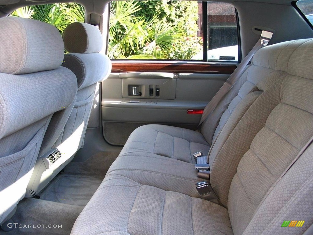 Gray Interior 1994 Cadillac DeVille Sedan Photo #138544836