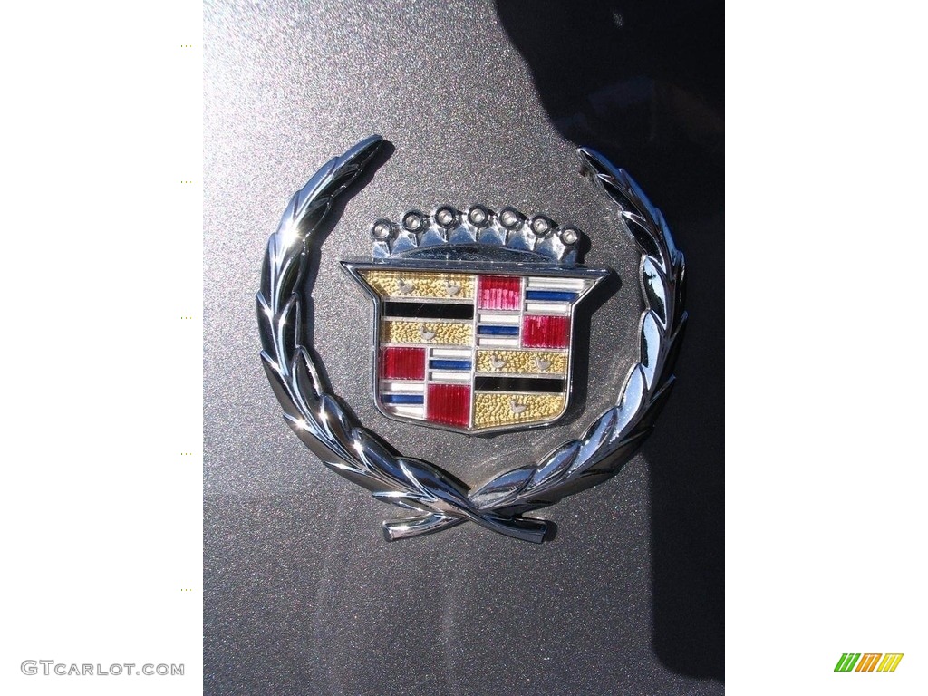 1994 Cadillac DeVille Sedan Marks and Logos Photo #138545016