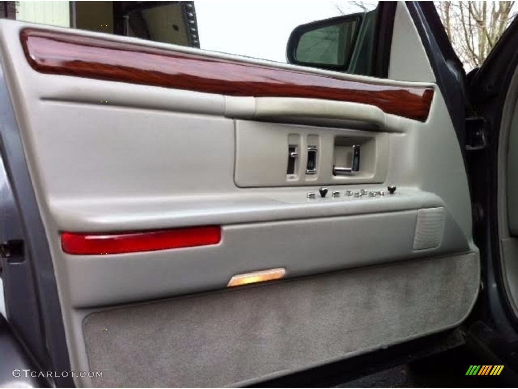 1994 Cadillac DeVille Sedan Door Panel Photos