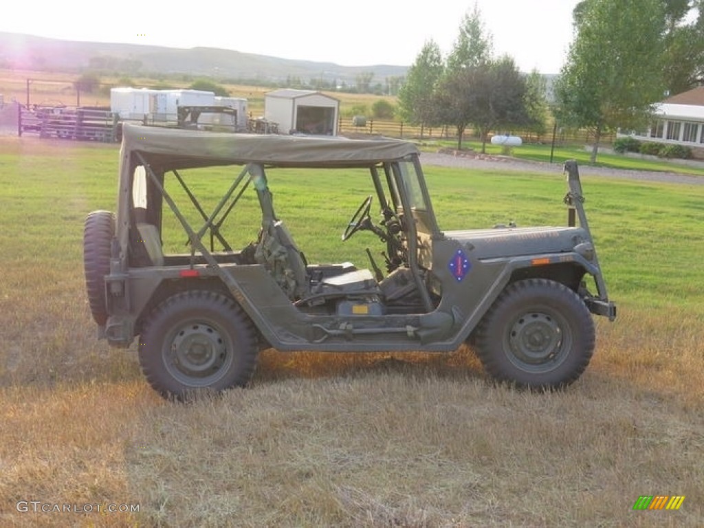 OD Green 1971 Ford M151A2 4x4 Utility Truck Exterior Photo #138548991