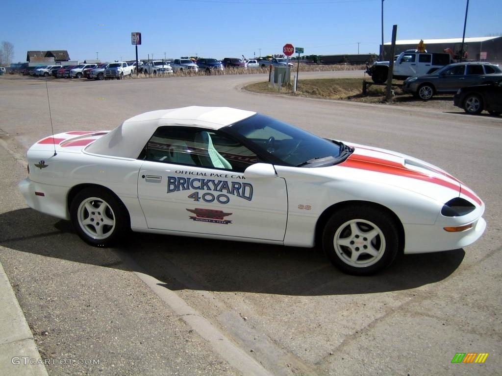 1997 Camaro Z28 SS 30th Anniversary Edition Convertible - Arctic White / Arctic White photo #12