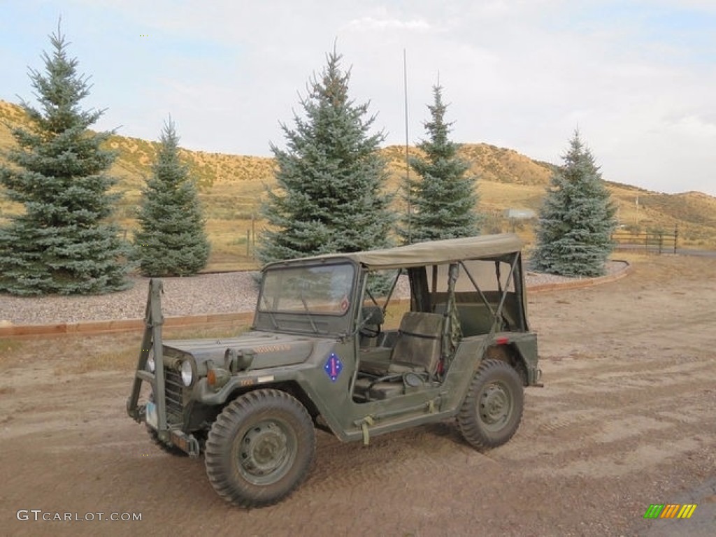OD Green 1971 Ford M151A2 4x4 Utility Truck Exterior Photo #138549183