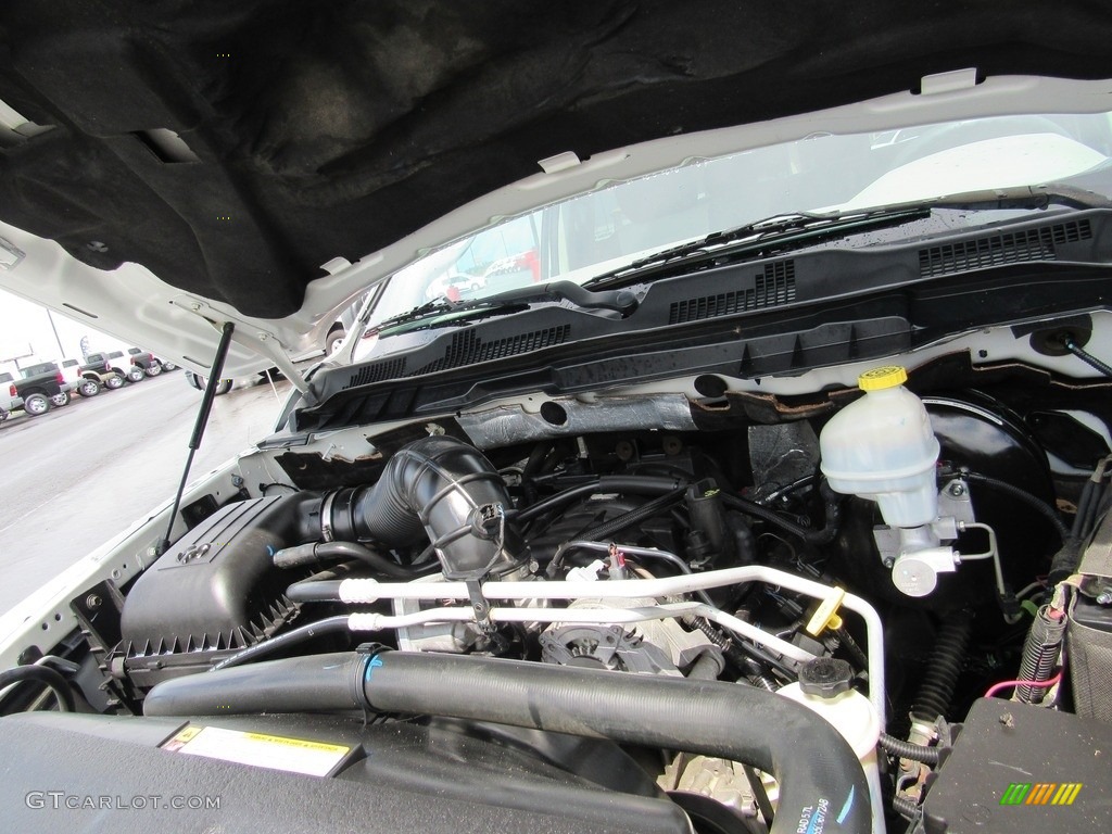 2010 Dodge Ram 2500 SLT Crew Cab Engine Photos