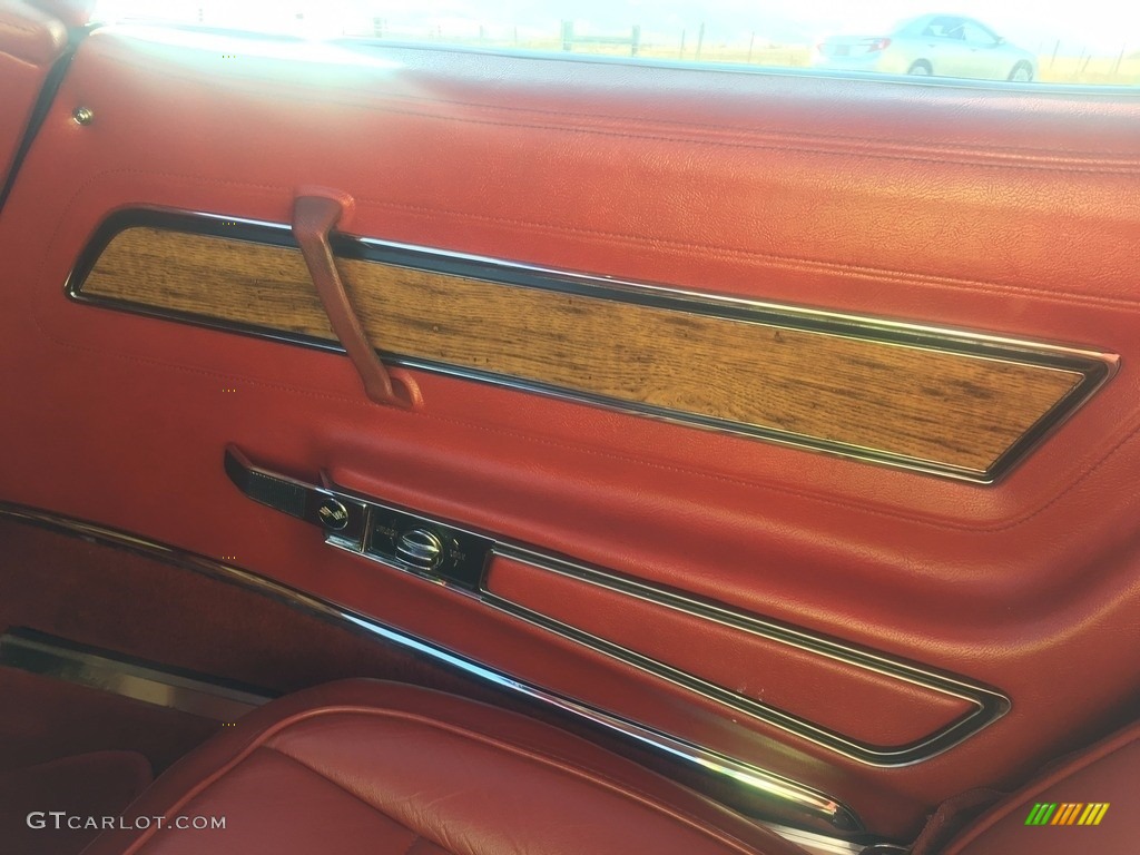 1976 Corvette Stingray Coupe - Red / Firethorn photo #14