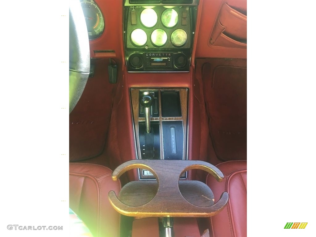 1976 Corvette Stingray Coupe - Red / Firethorn photo #15
