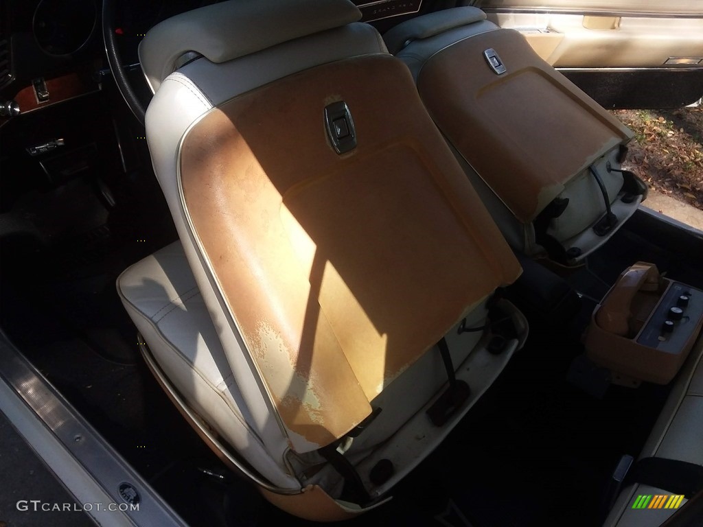1971 Pontiac Grand Prix SSJ Hurst Front Seat Photos