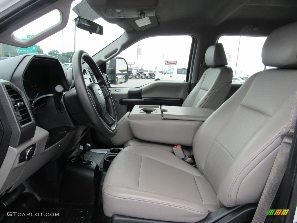 2017 Ford F450 Super Duty XL Crew Cab 4x4 Chassis Interior Color Photos