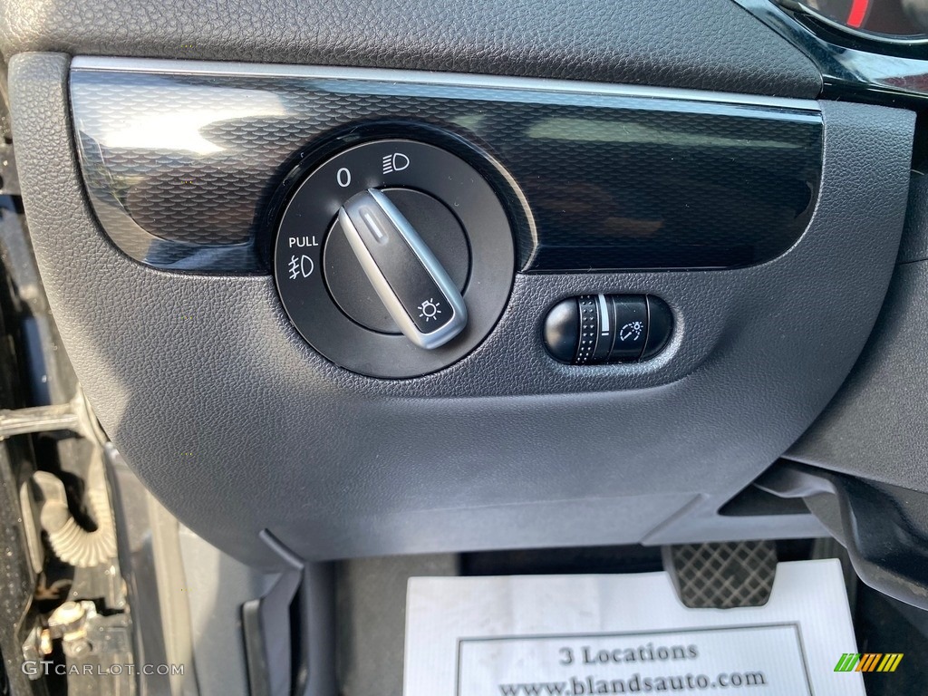 2015 Volkswagen Jetta SEL Sedan Controls Photo #138555051