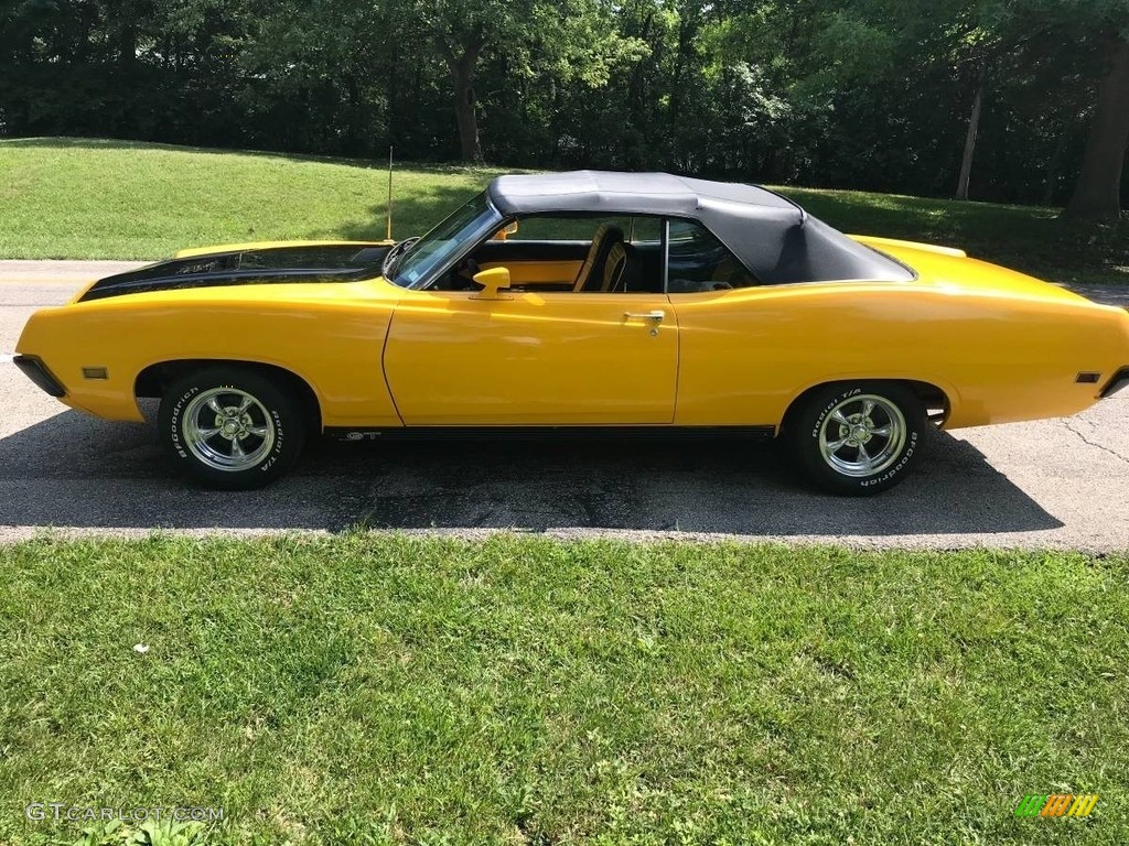 Custom Yellow 1971 Ford Torino GT Convertible Exterior Photo #138557121