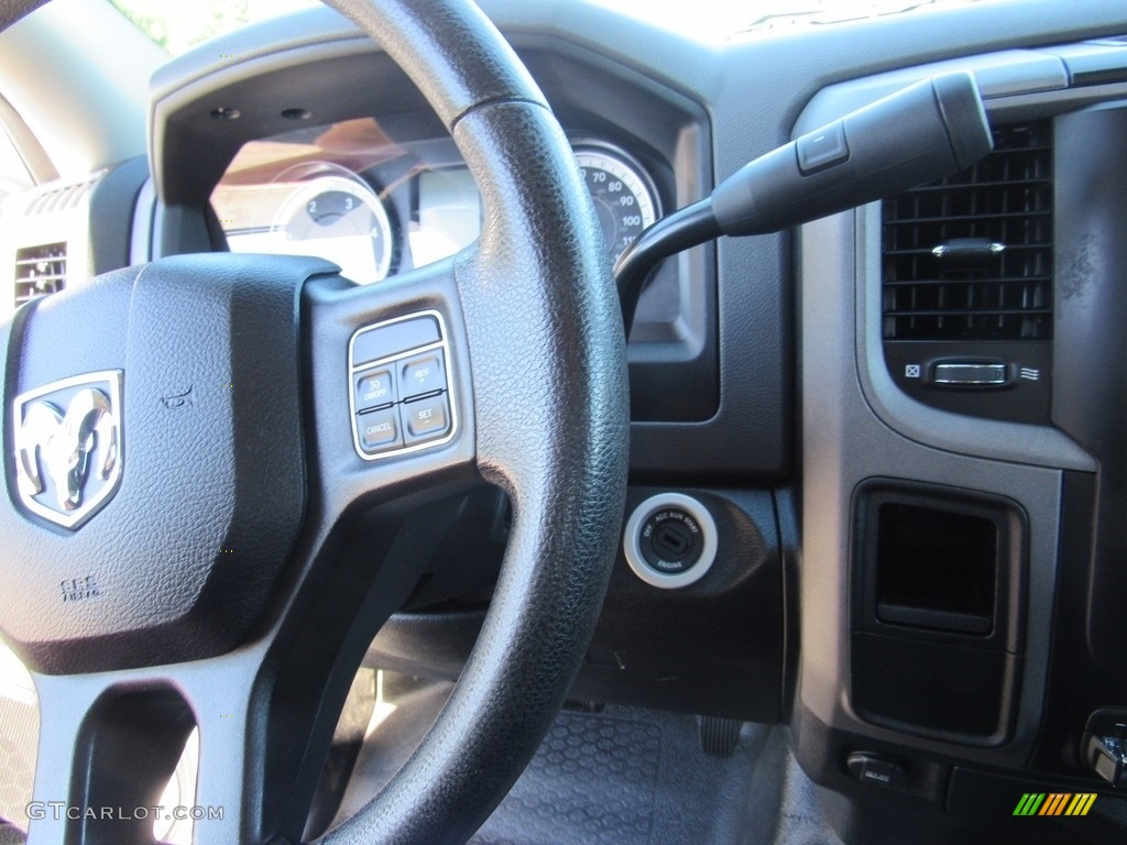 2016 Ram 5500 Tradesman Crew Cab Chassis Controls Photo #138557151
