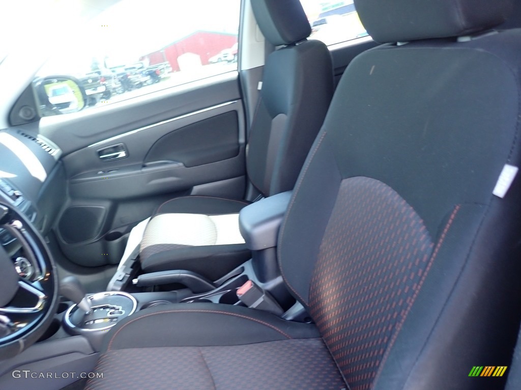 2017 Mitsubishi Outlander Sport SE AWC Interior Color Photos