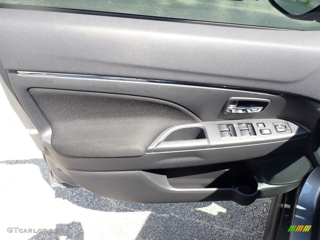 2017 Mitsubishi Outlander Sport SE AWC Black Door Panel Photo #138557781