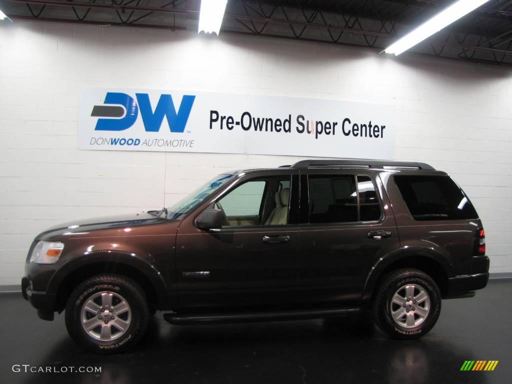 2007 Explorer XLT 4x4 - Dark Stone Metallic / Camel photo #4